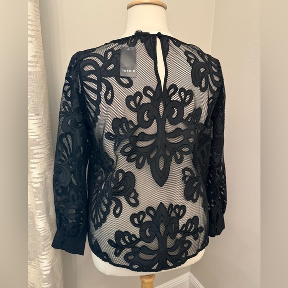 Torrid 1x Top 🖤 - Picture 7 of 10